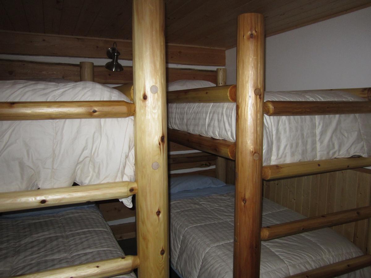 Log Inn&Pub Avola Rom bilde